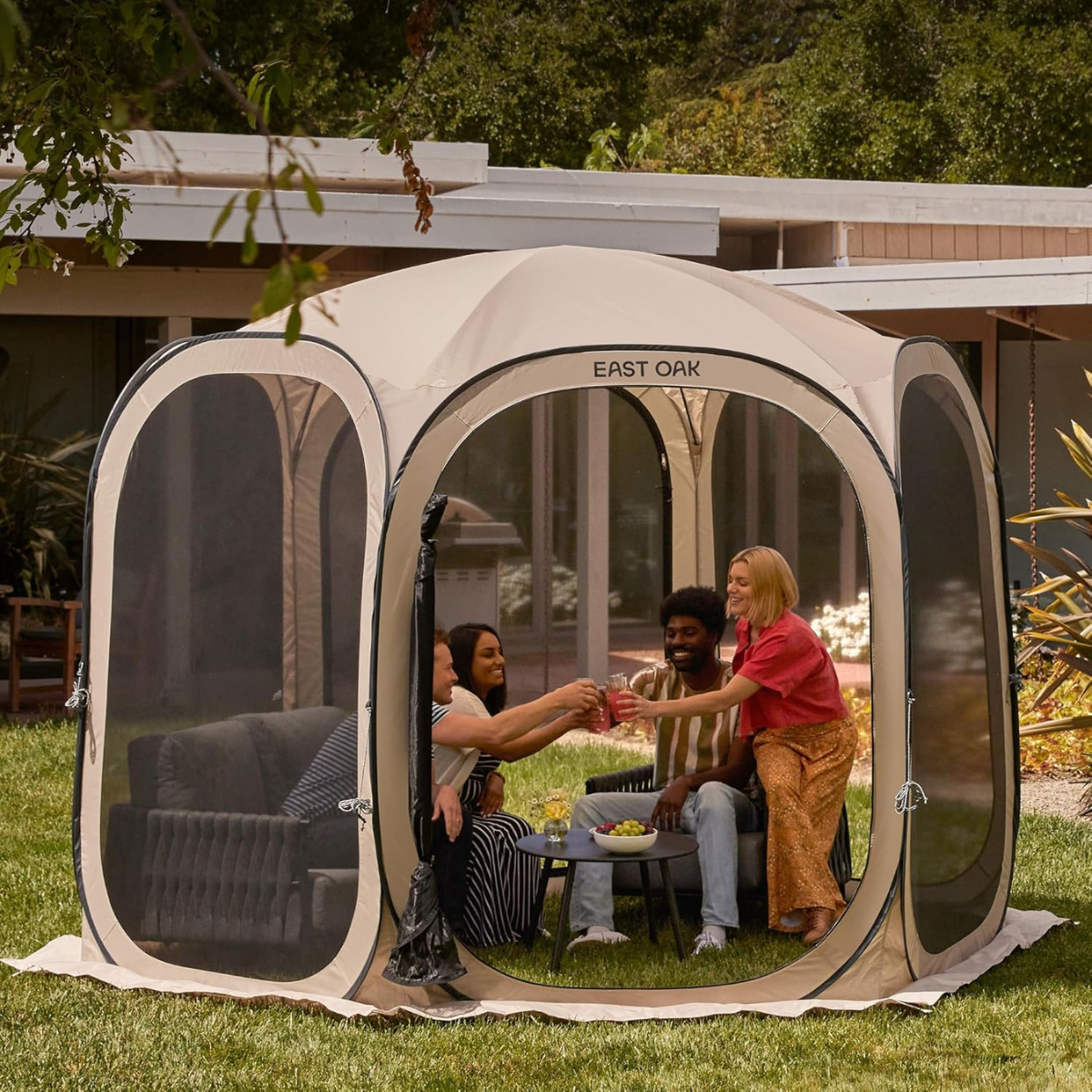 Pop Up Screen Tent